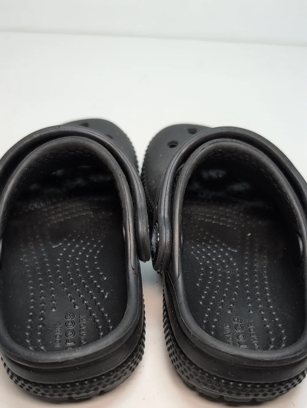 CROCS Kids Black Classic Clog Water Shoes child /toddler size 6